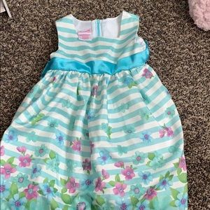 2T dress